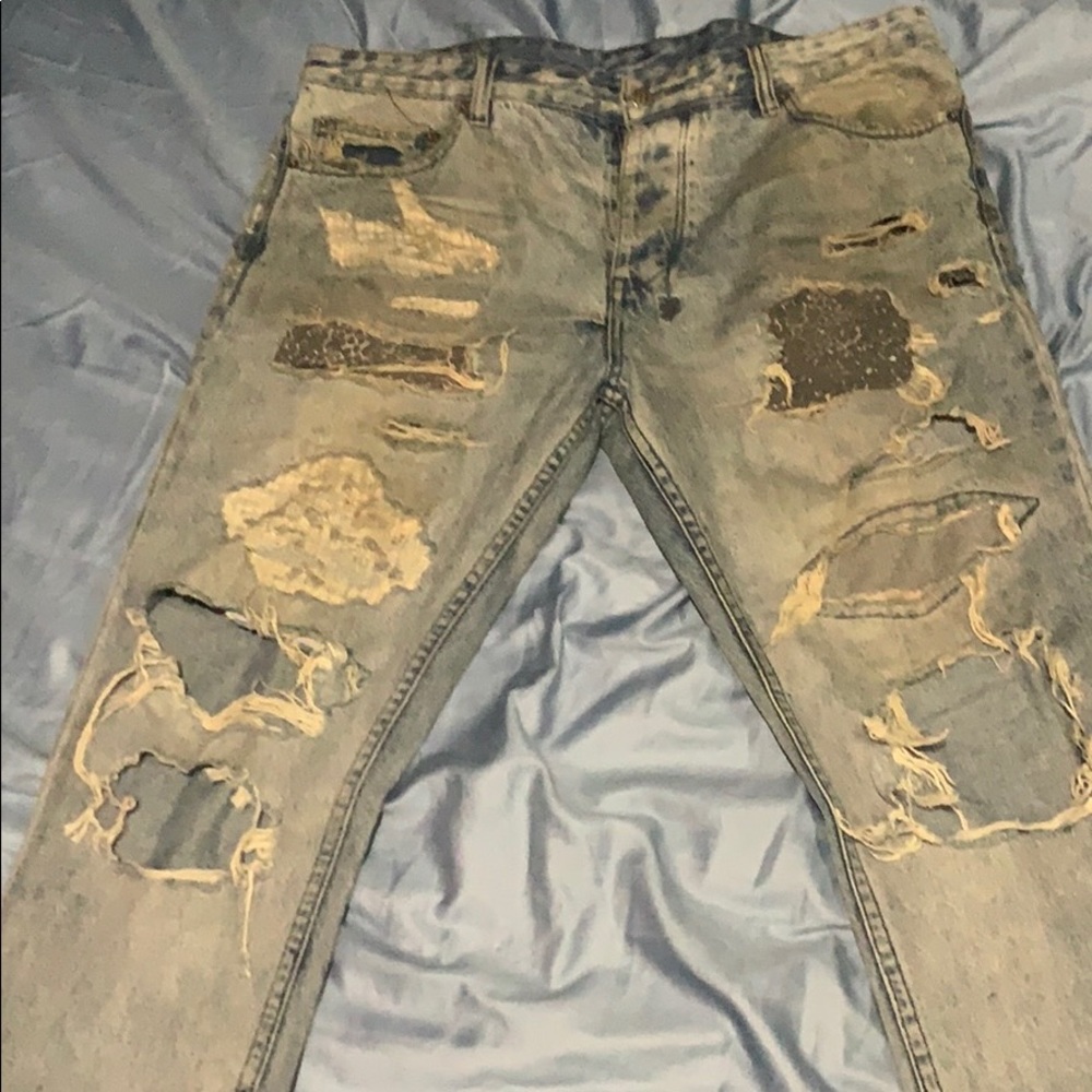 Jeans